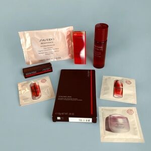 Shiseido Lot Shimmer Gloss, Eye Mask, Synchro Skin, Ultimune, ActiveRED, + more